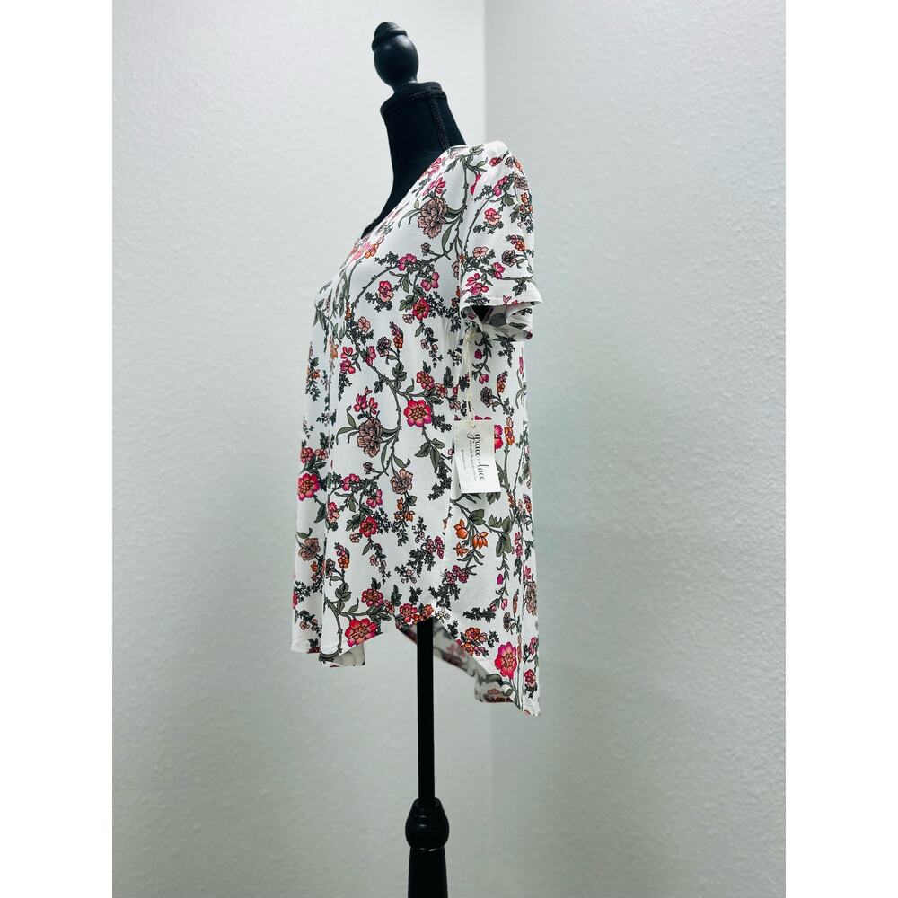 Women’s V-Neck T-Shirt
